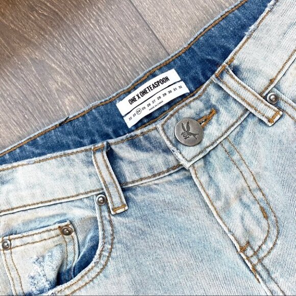One Teaspoon Awesome Baggies Jeans Straight leg Boyfriend Distressed Denim - Picture 5 of 16